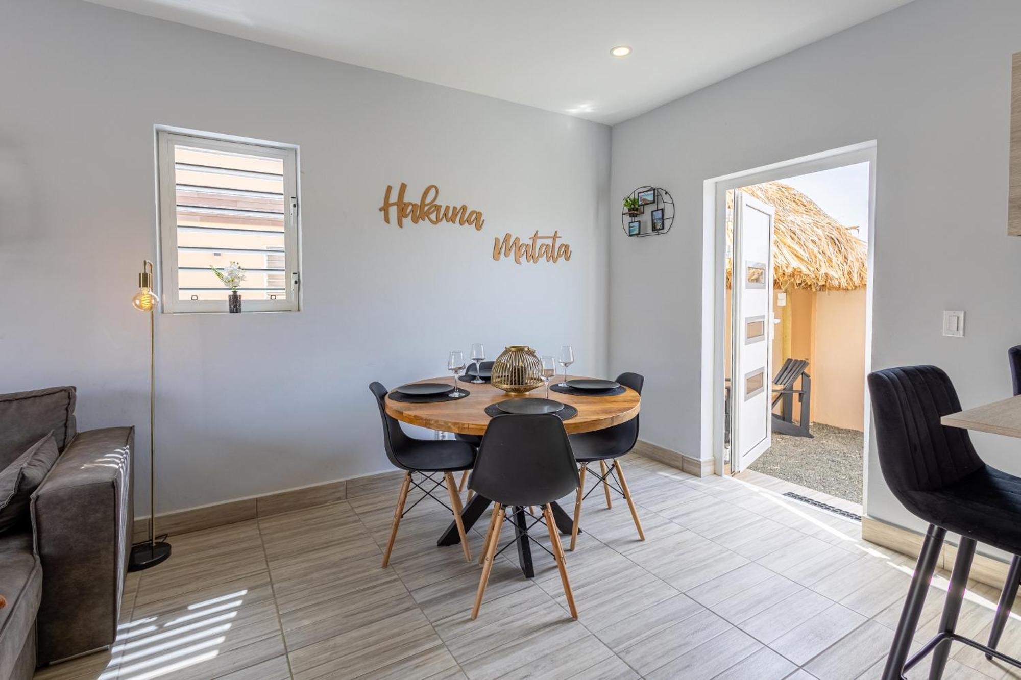 Av Curacao - Centrally Located Spacious Apartment Willemstad Ngoại thất bức ảnh