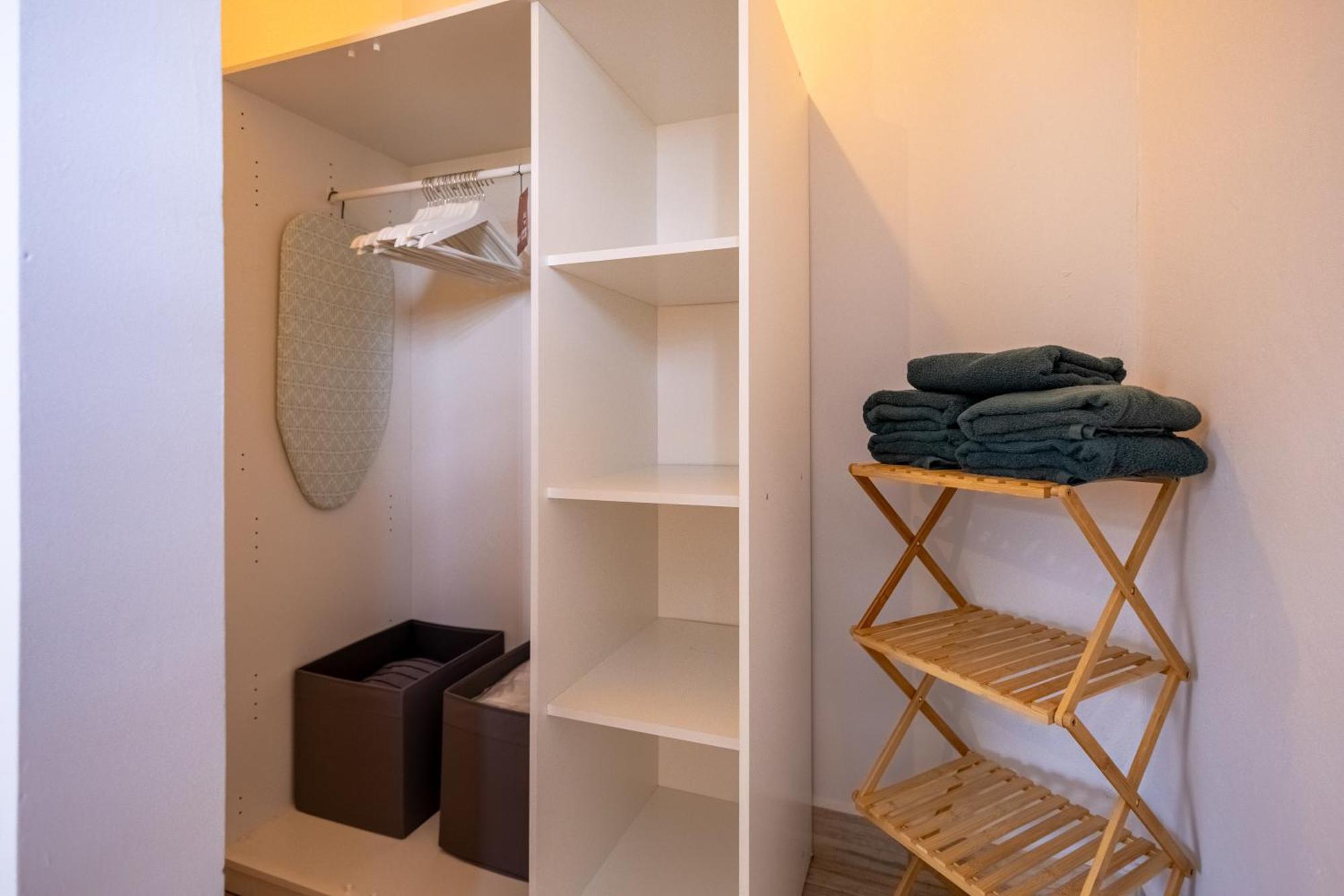Av Curacao - Centrally Located Spacious Apartment Willemstad Ngoại thất bức ảnh