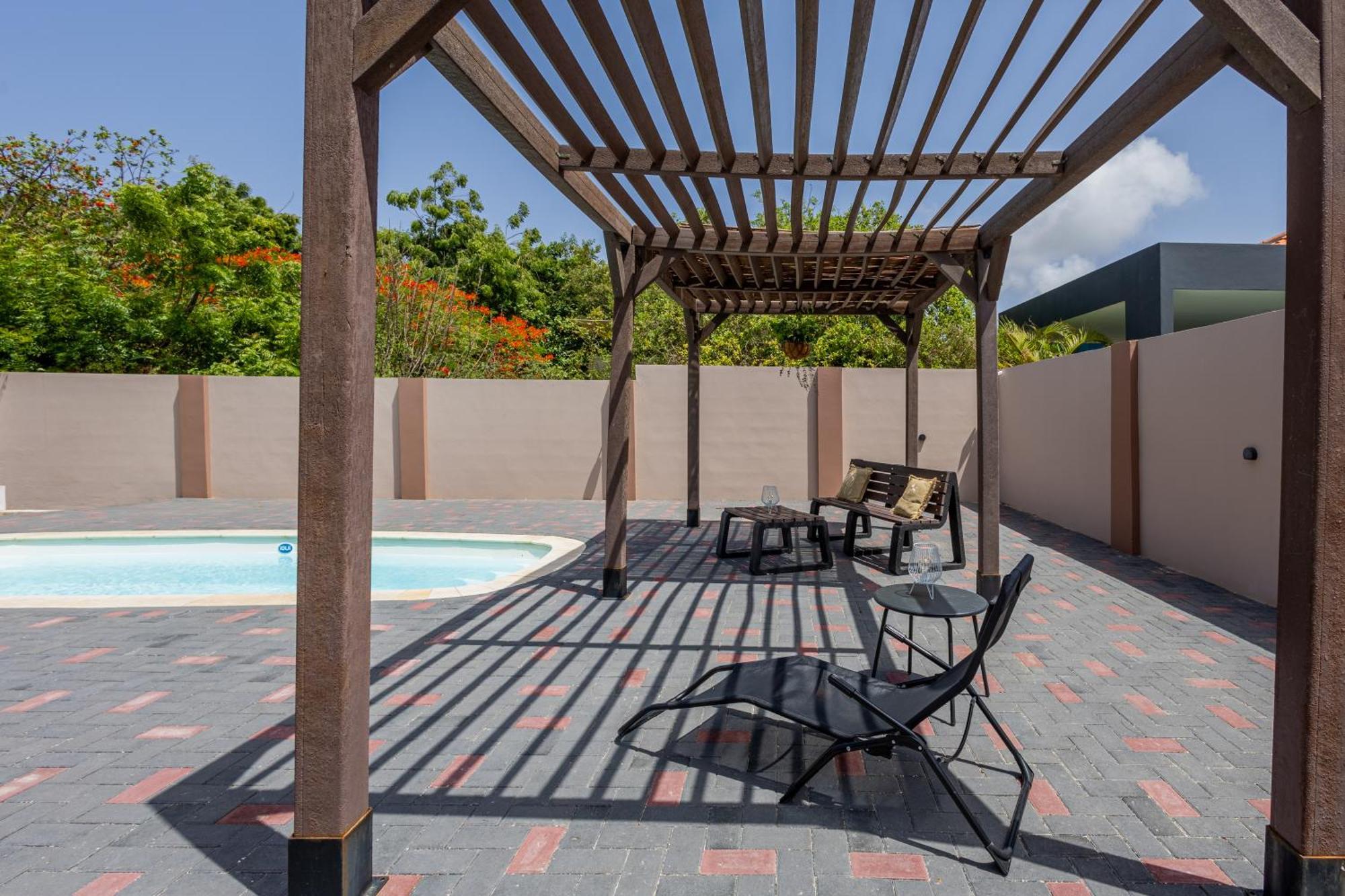 Av Curacao - Centrally Located Spacious Apartment Willemstad Ngoại thất bức ảnh