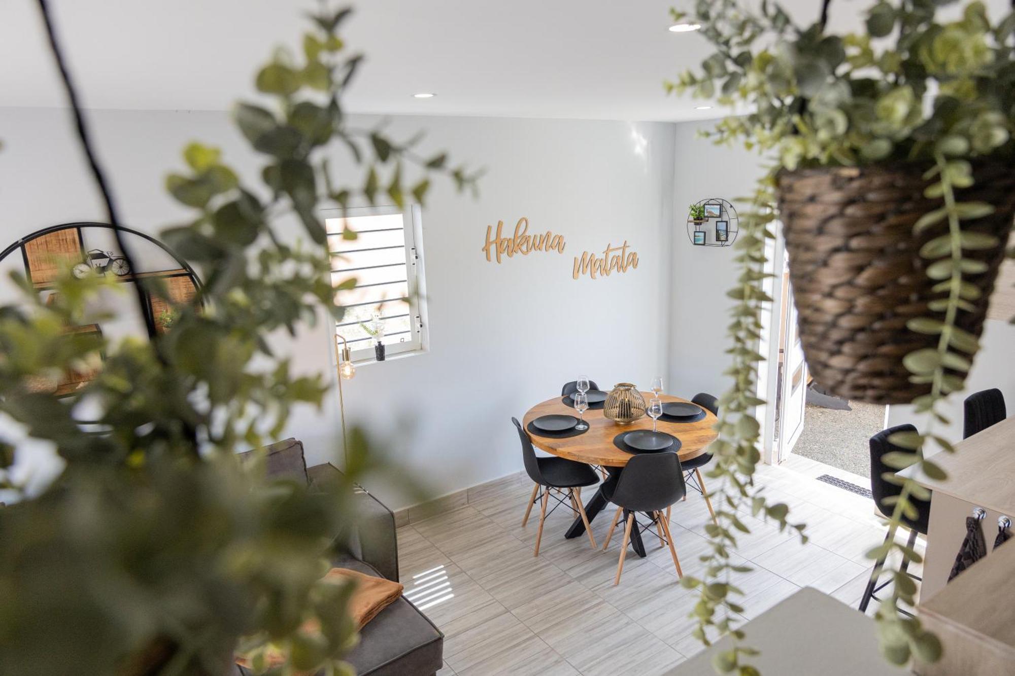 Av Curacao - Centrally Located Spacious Apartment Willemstad Ngoại thất bức ảnh